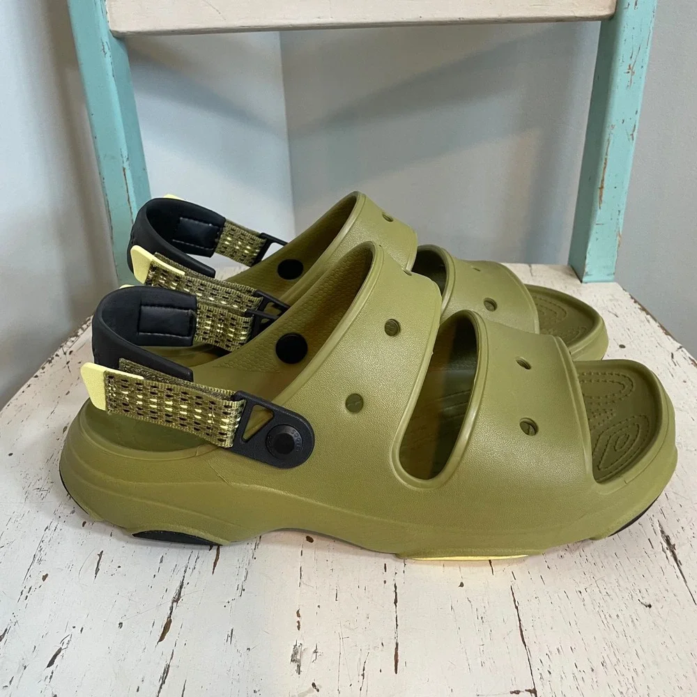 Crocs Classic All-Terrain Sandal Mens 11 Olive Green Adjustable Turbo Strap